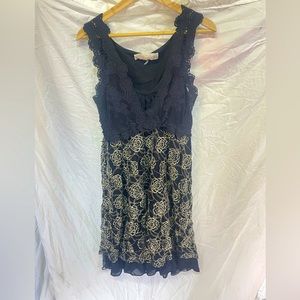 A’reve dress blue and white lace size small nwt